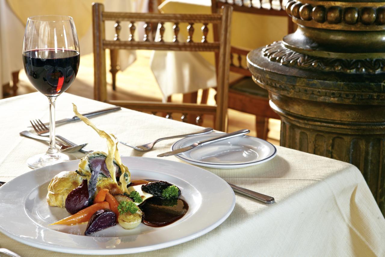 Lord Milner Hotel Matjiesfontein Екстер'єр фото