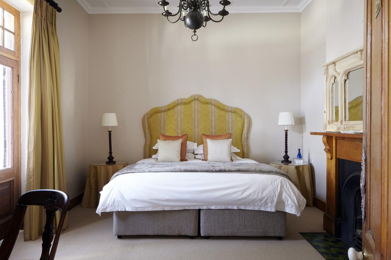 Lord Milner Hotel Matjiesfontein Екстер'єр фото
