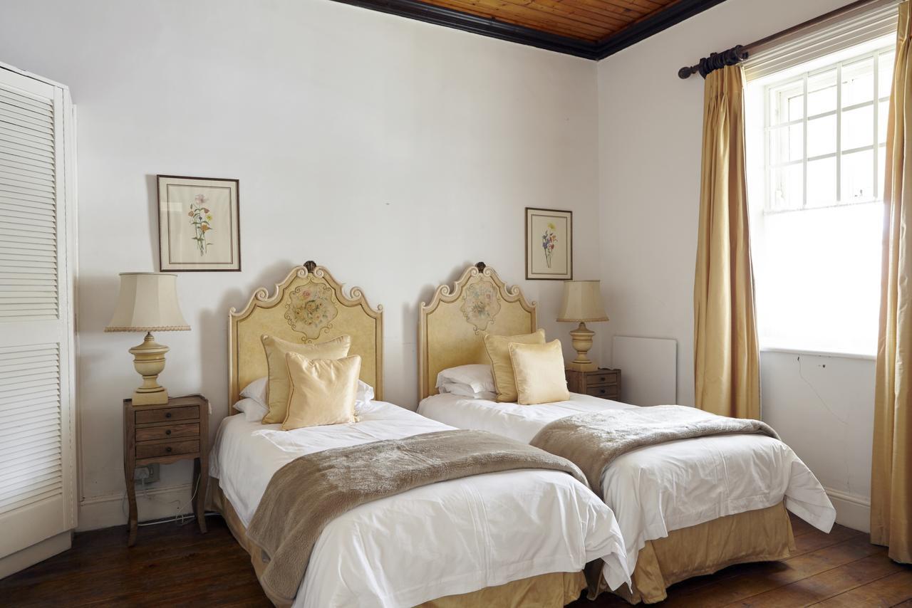 Lord Milner Hotel Matjiesfontein Екстер'єр фото